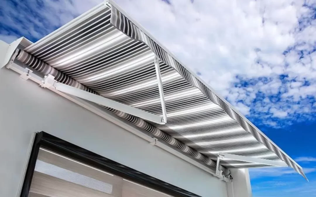 What is the best awning for blocking heat?