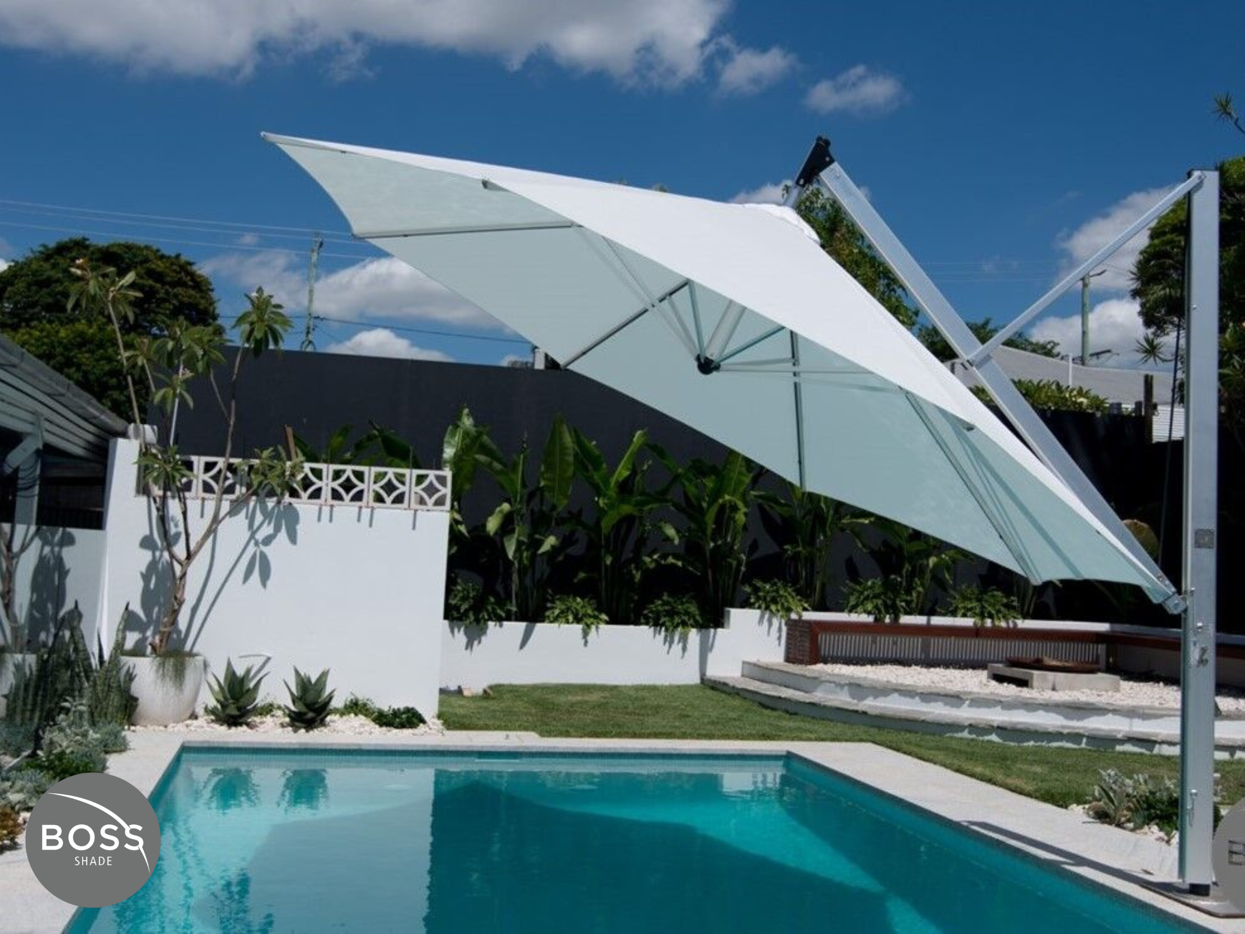 tilting pool umbrella